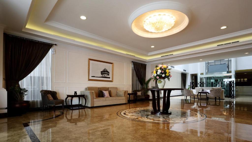 Amarelo Hotel Solo Exterior photo