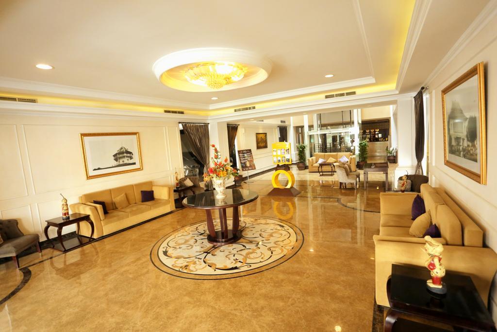 Amarelo Hotel Solo Exterior photo